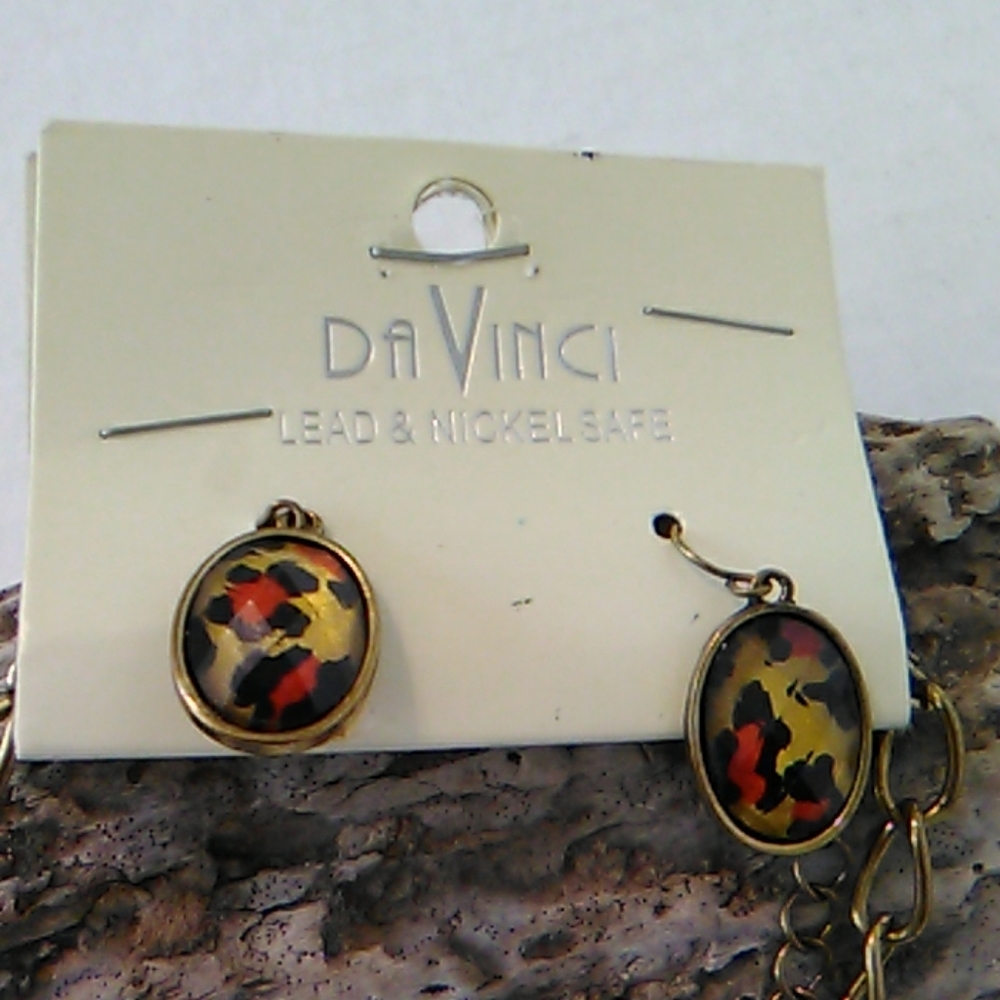 Nwt Leopard  necklace - Picture 2 of 8